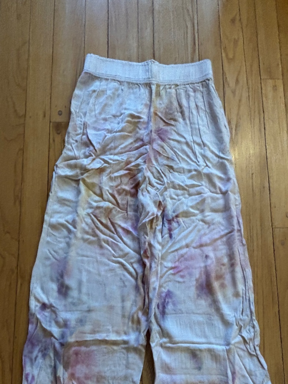 Tie dye cropped pants